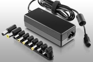 charge a laptop by a Universal Charger